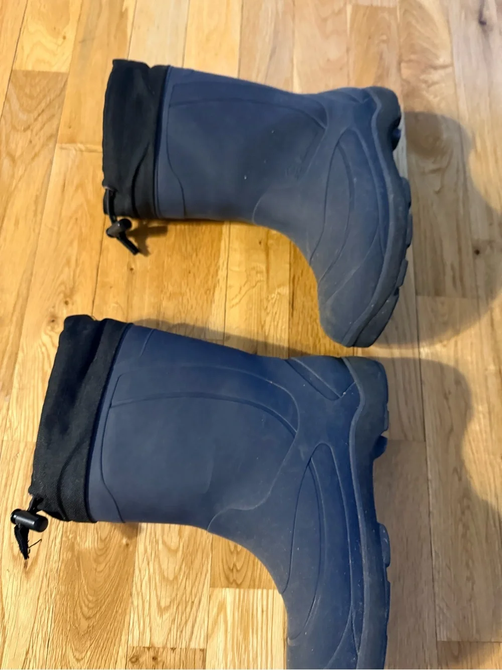 Kami’s Black Waterproof Winter Boots